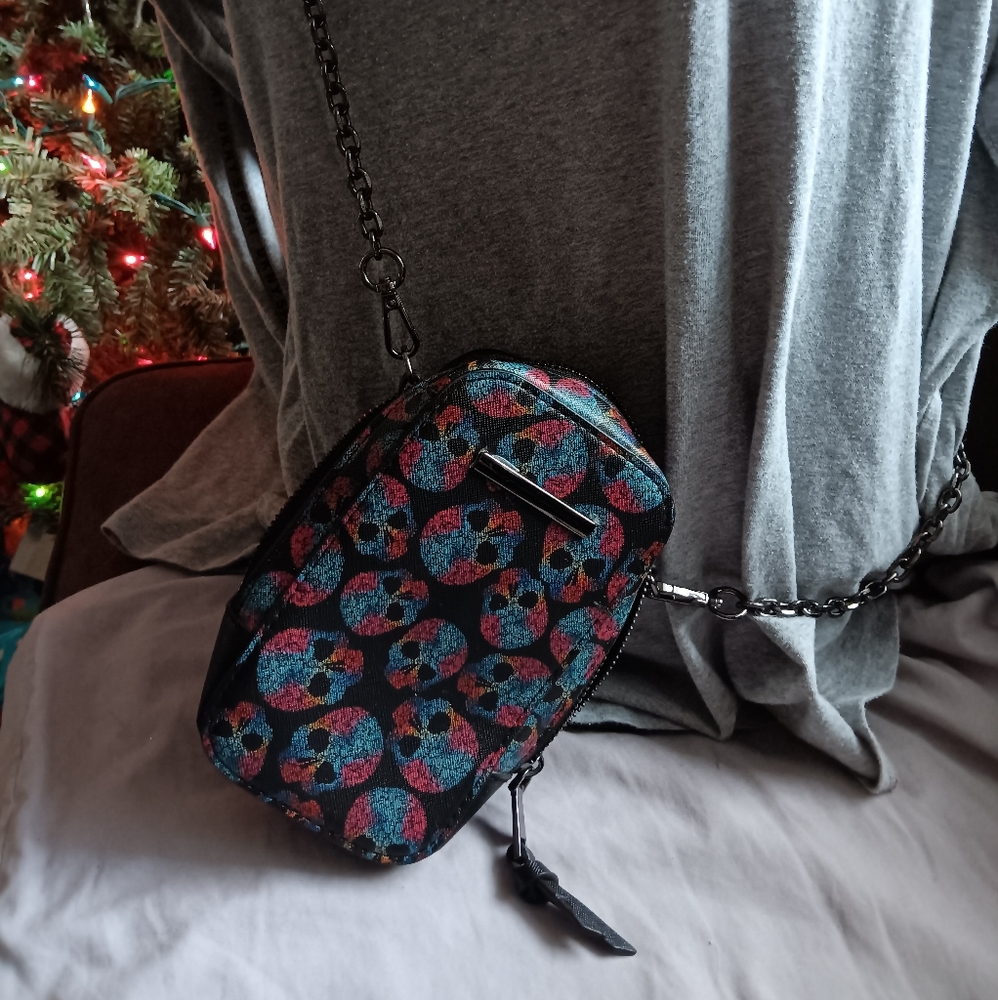 Skull purse